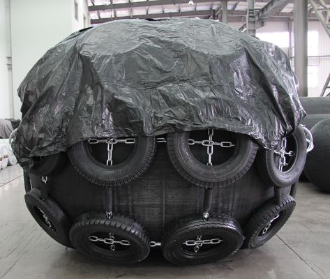 유코하마 Pneumatic Fender와 타이어 네트워크 2.5mX3 M